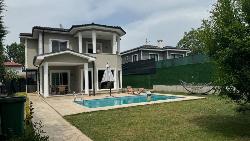 Sapanca Vlky Villa