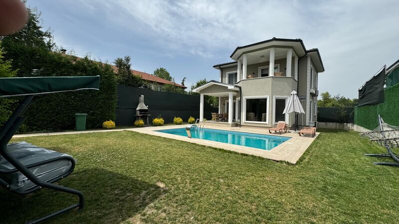 Sapanca Vlky Villa