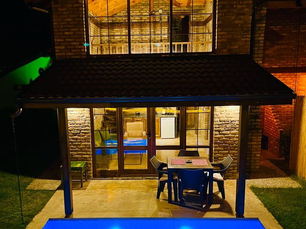 Sapanca Ele Taş Ev