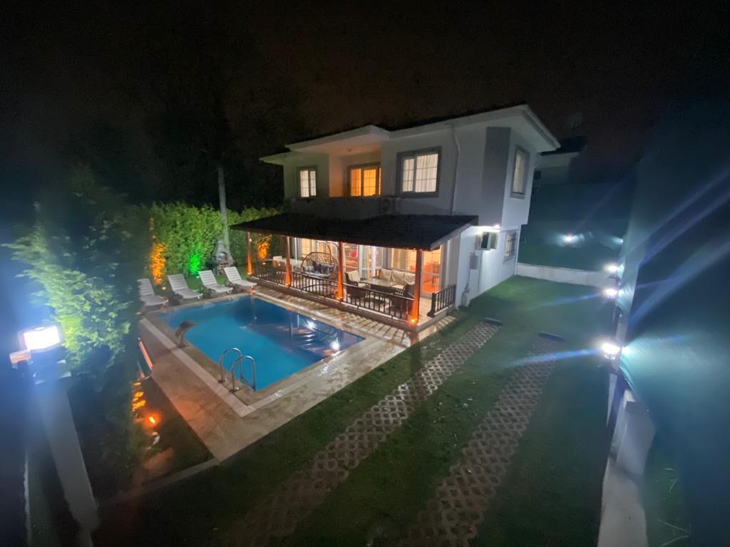 Sapanca Yasevil Villa